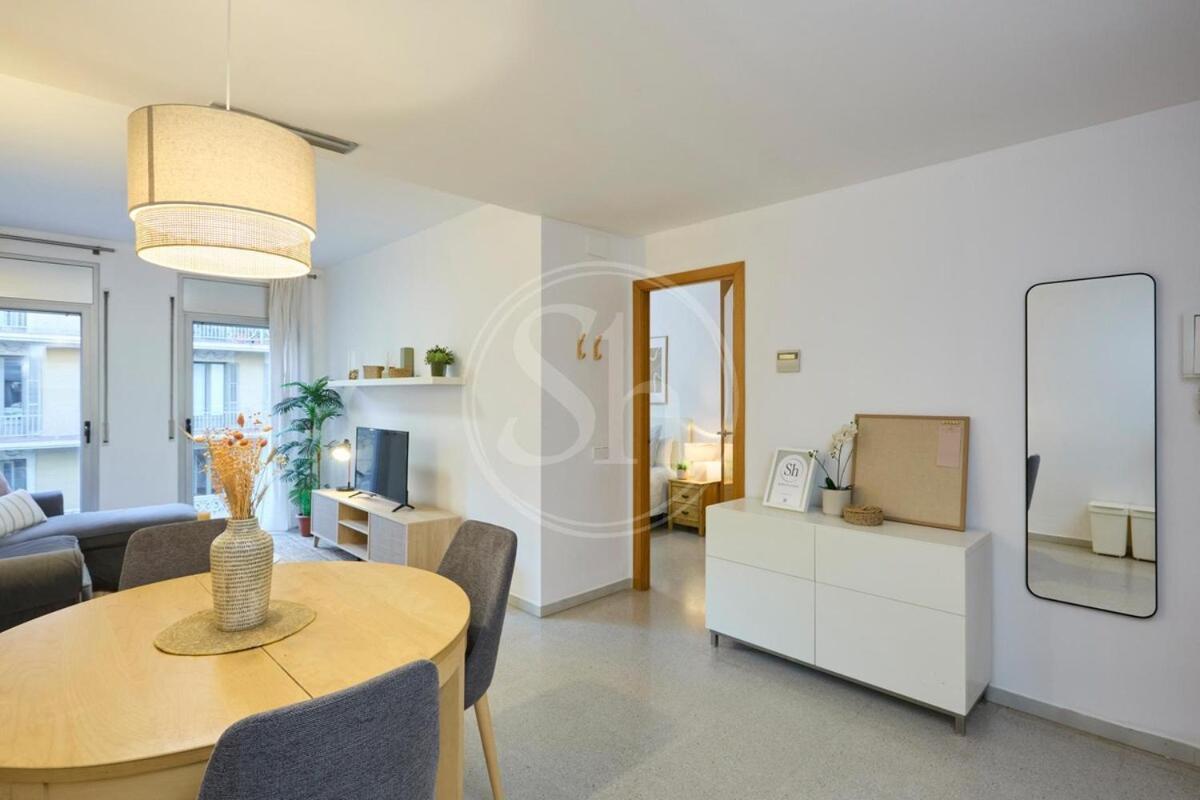 Bonito En Eixample Appartement *